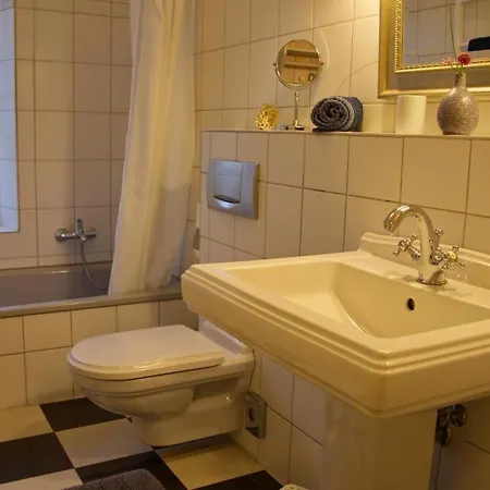 Vakantiehuis Inselblume 84 - Luxus Mit Reetdach Auf Dem Land *