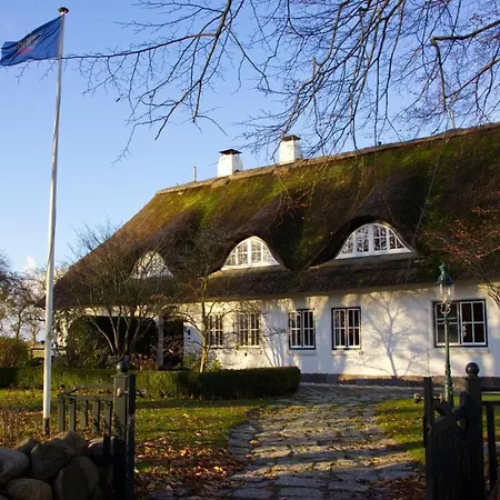 Feriehus Inselblume 84 - Luxus Mit Reetdach Auf Dem Land *